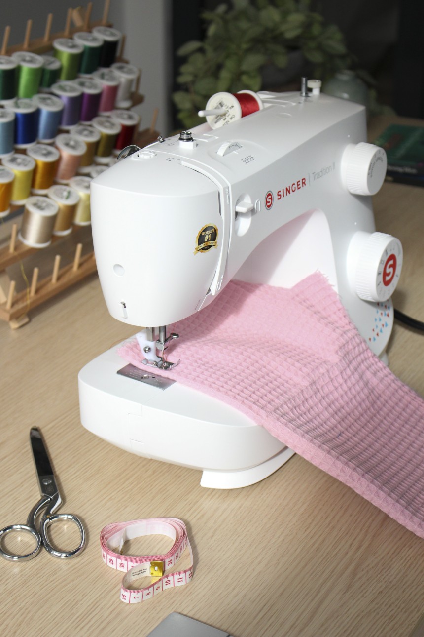 Machine à coudre Singer Tradition 2